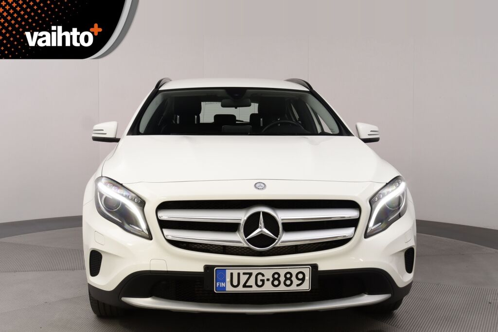Mercedes-Benz GLA 2016 200 d 4Matic A Premium Business / Yksiomisteinen / Vakkari / P.kamera /
