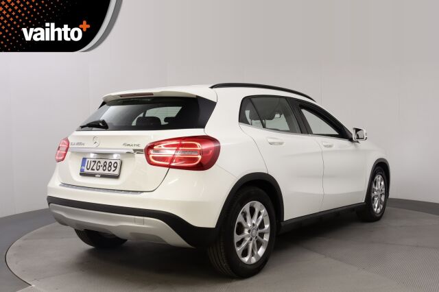 Mercedes-Benz GLA 2016 200 d 4Matic A Premium Business / Yksiomisteinen / Vakkari / P.kamera /