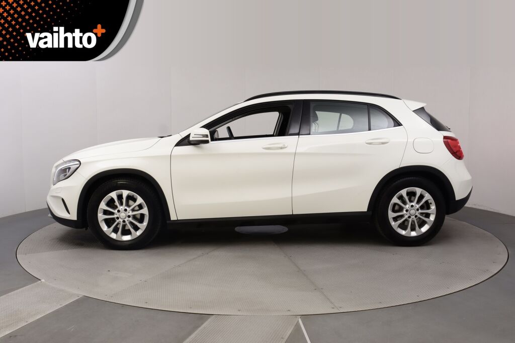 Mercedes-Benz GLA 2016 200 d 4Matic A Premium Business / Yksiomisteinen / Vakkari / P.kamera /