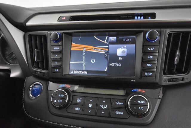Toyota RAV4 2017 2,5 Hybrid AWD Hybrid Edition / Adaptiivinen vakionopeussäädin / Koukku/Navigointi