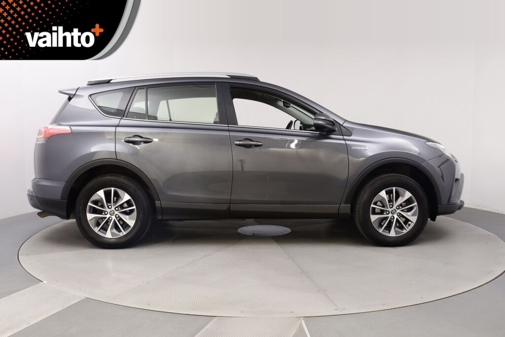 Toyota RAV4 2017 2,5 Hybrid AWD Hybrid Edition / Adaptiivinen vakionopeussäädin / Koukku/Navigointi