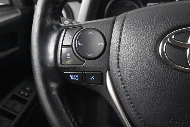 Toyota RAV4 2017 2,5 Hybrid AWD Hybrid Edition / Adaptiivinen vakionopeussäädin / Koukku/Navigointi