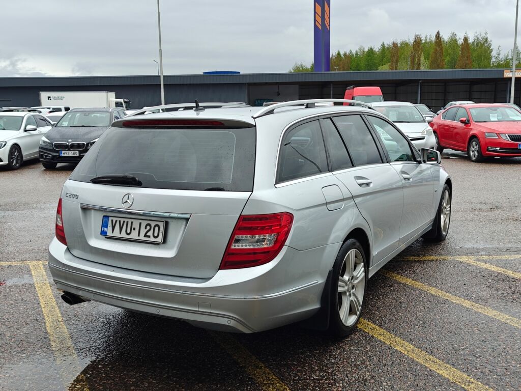 Mercedes-Benz C 2011 200 BE T A Premium Business / Suomiauto / Vetokoukku / Lohkolämmitin+Sp / Bi-xenon / Vakkari / Bluetooth audio