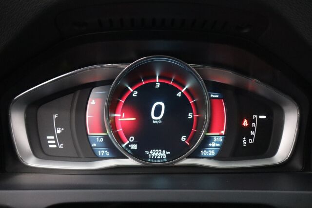 Volvo V60 2014 D2 Business aut / Webasto / Koukku / Bluetooth / Jakohihna juuri vaihdettu