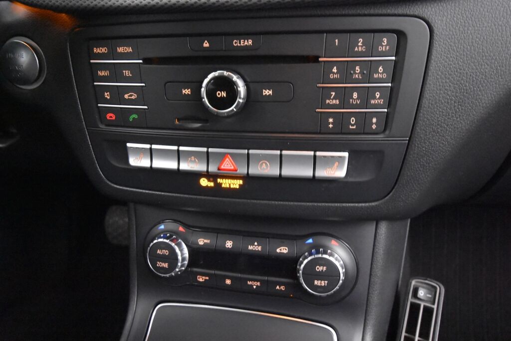 Mercedes-Benz B 2015 200 d 4Matic A Premium Business / Suomiauto / Lohkolämmitin / Peruutuskamera