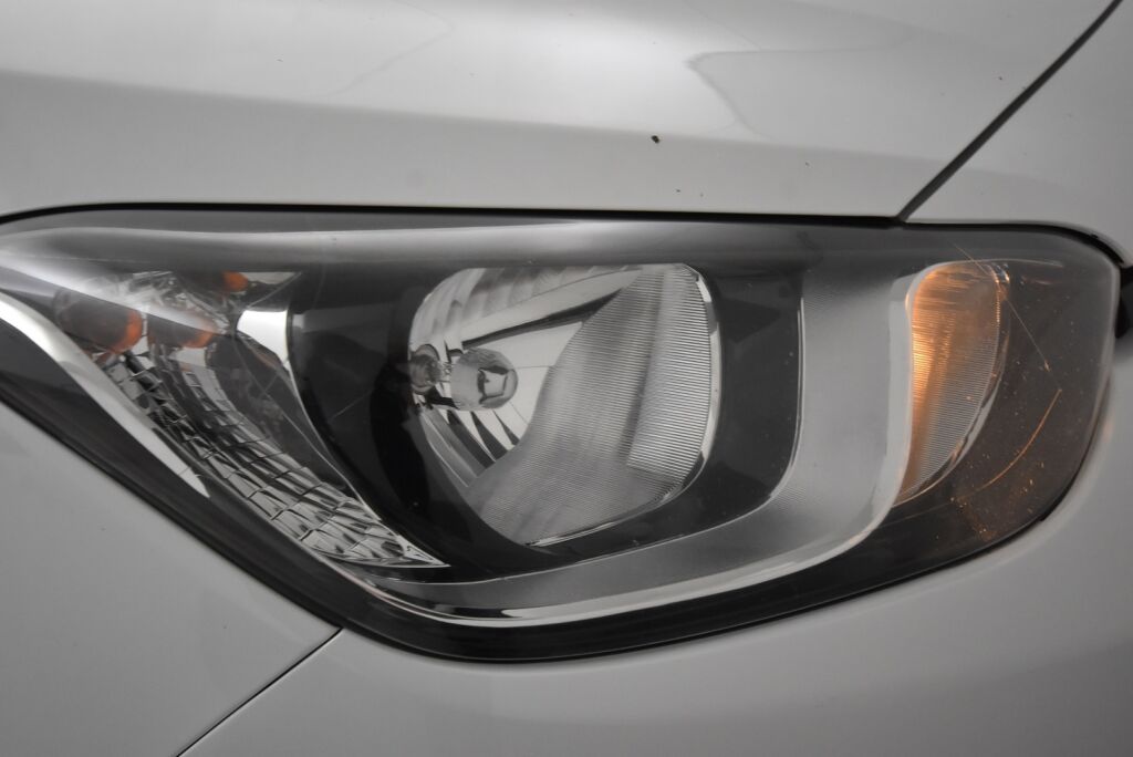 Hyundai i20 5d 2015 1,2 5MT GO! / Suomiauto / Lohkolämmitin / 1-omistaja