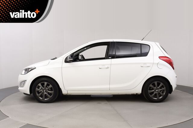 Hyundai i20 5d 2015 1,2 5MT GO! / Suomiauto / Lohkolämmitin / 1-omistaja