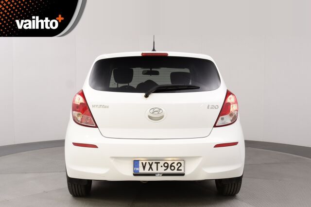 Hyundai i20 5d 2015 1,2 5MT GO! / Suomiauto / Lohkolämmitin / 1-omistaja