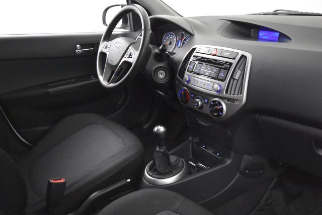 Hyundai i20 5d 2015 1,2 5MT GO! / Suomiauto / Lohkolämmitin / 1-omistaja