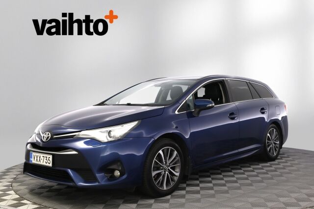 Toyota Avensis 2015