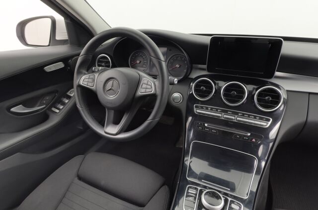 Mercedes-Benz C 2017 180 A Premium Business / LED-ajovalot / Bluetooth / Navi
