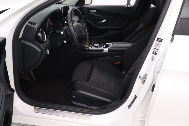 Mercedes-Benz C 2017 180 A Premium Business / LED-ajovalot / Bluetooth / Navi