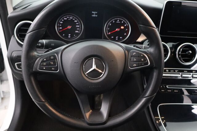Mercedes-Benz C 2017 180 A Premium Business / LED-ajovalot / Bluetooth / Navi