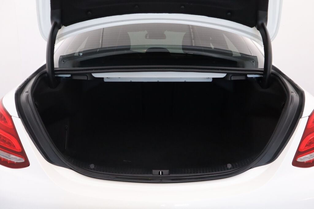 Mercedes-Benz C 2017 180 A Premium Business / LED-ajovalot / Bluetooth / Navi