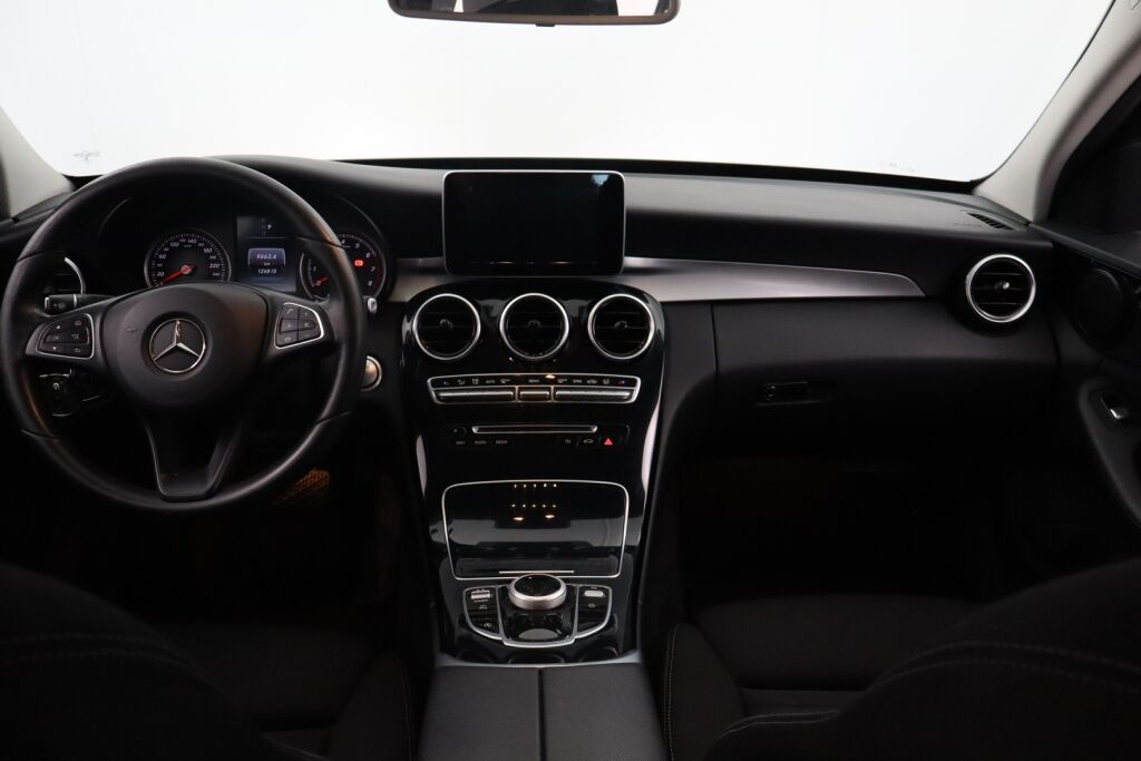 Mercedes-Benz C 2017 180 A Premium Business / LED-ajovalot / Bluetooth / Navi