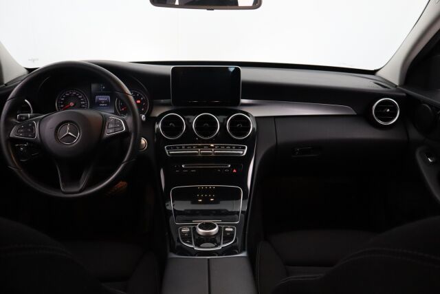 Mercedes-Benz C 2017 180 A Premium Business / LED-ajovalot / Bluetooth / Navi