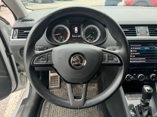 Skoda Octavia 2018 Combi 1,5 TSI Style DSG Autom. / Suomiauto / Webasto / Peruutuskamera / Merkkihuollettu