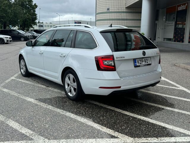 Skoda Octavia 2018 Combi 1,5 TSI Style DSG Autom. / Suomiauto / Webasto / Peruutuskamera / Merkkihuollettu