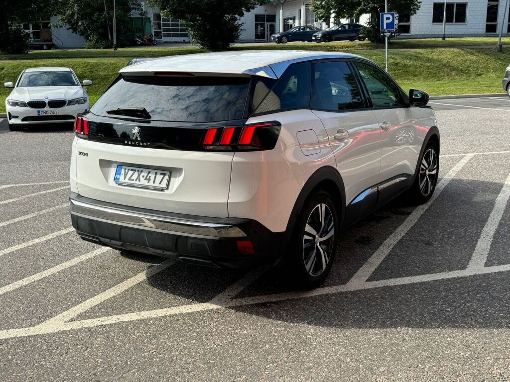 Peugeot 3008 2018 Allure e-THP 165 Automaatti / Suomiauto / Lohkolämmitin / Sport penkit / Kaistavahti / BLISS