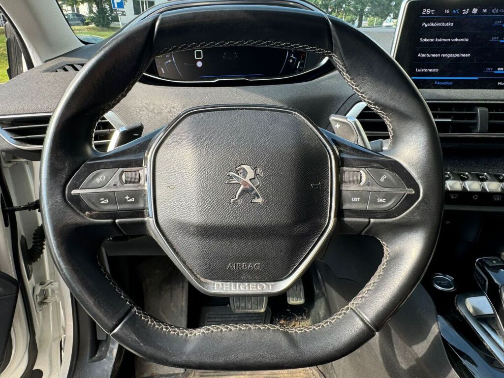 Peugeot 3008 2018 Allure e-THP 165 Automaatti / Suomiauto / Lohkolämmitin / Sport penkit / Kaistavahti / BLISS