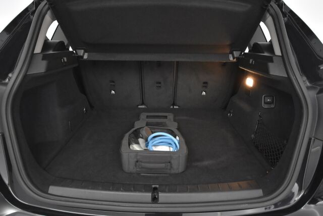 BMW 225 2018 F45 Active Tourer 225xe A Business / Metalliväri / Hifi / Lämp.ratti /