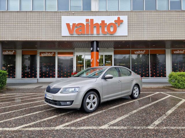 Skoda Octavia 2015 1,8 TSI Elegance / Nahkaverhous/ Muistipenkki/Xenonit