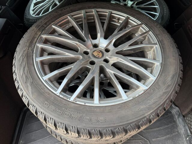 Porsche MACAN 2014 S Diesel / Sport Chrono Plus / Bose / Acc / Vetokoukku / 12-suuntaiset istuimet muistilla