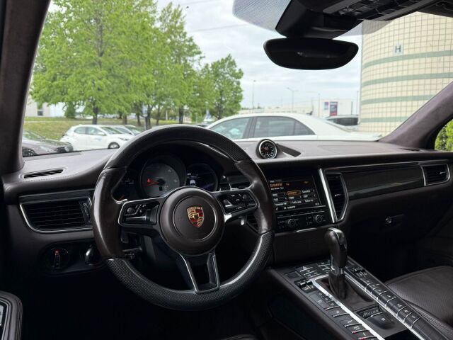 Porsche MACAN 2014 S Diesel / Sport Chrono Plus / Bose / Acc / Vetokoukku / 12-suuntaiset istuimet muistilla
