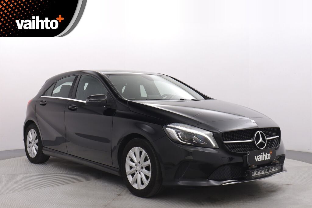 Mercedes-Benz A 2016 180 A Premium Business / 1-omistaja / Kattoluukku / Kamera / Webasto / Juuri huollettu