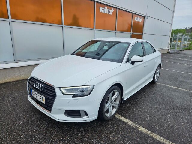 Audi A3 2016 Sedan Business Sport SE 1,0 TFSI 85 kW S tronic / Nahka alcantara /  Tutka / aut.ilmastointi / Hyvä huoltohistoria /