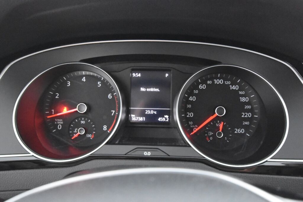 Volkswagen Passat 2017 Variant Comfortline 1,4 TSI 92 kW (125 hv) DSG / Suomiauto / Tutkat / Vakionopeudensäädin