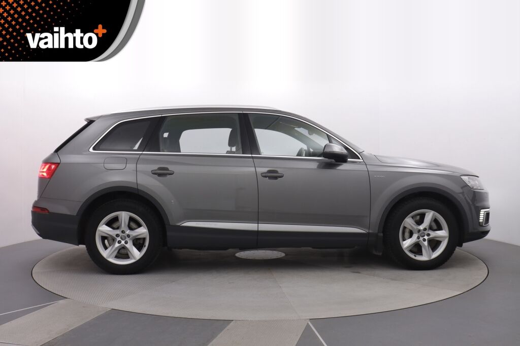 Audi Q7 2017 Business 3,0 V6 TDI e-tron quattro tiptron / Webasto / Kääntyvä koukku / Suomi-auto / Yksi omistaja / Matrix LED-ajovalot
