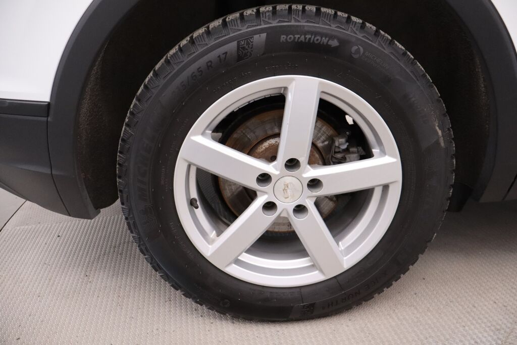 Volkswagen Tiguan 2018 Comfortline 2,0 TDI 110 kW 4MOTION / Suomiauto / Adapt. vakkari / Webasto / Sähk. vetokoukku - RAHOITUS TÄHÄN AUTOON VAIN 3.99% - 