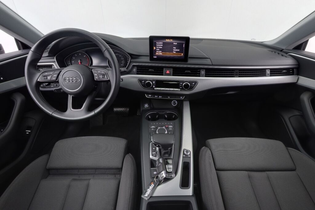 Audi A5 2018 Sportback Business Sport Comfort Edition 2,0 TFSI 140 kW S tronic MHEV / Webasto / Merkkihuoltohistoria / Koukku / Led valot /