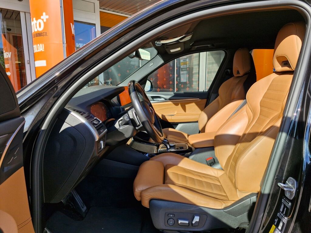 BMW X3 2022 G01 LCI xDrive 30e A Charged Edition M Sport / M Penkit / Kamera / HUD / Suomi-auto / Huollettu 62tkm / Bliss / LED