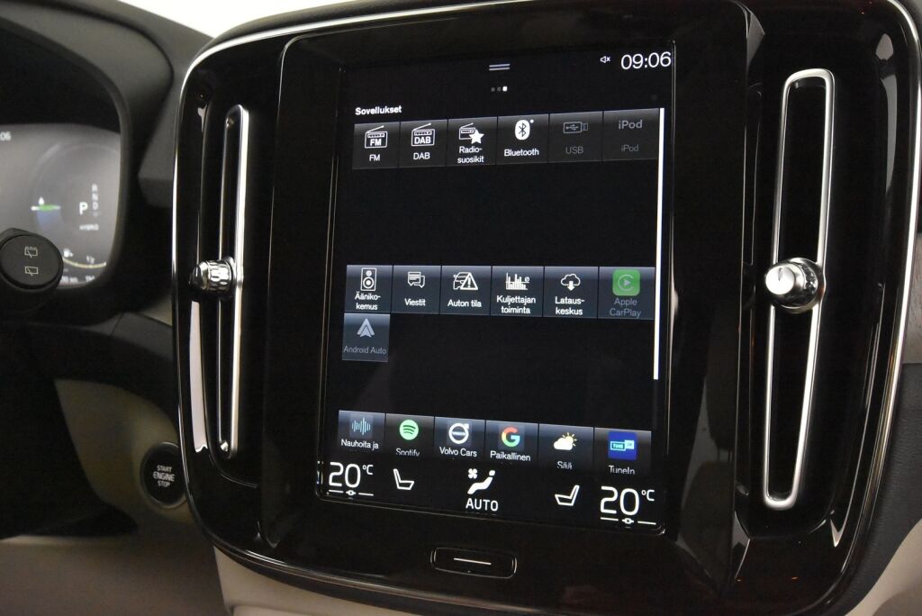 Volvo XC40 2022 T4 TwE Business Inscription Edition aut /   Adapt.vakkari / Navi / KeyLessGo / Peruutuskamera /