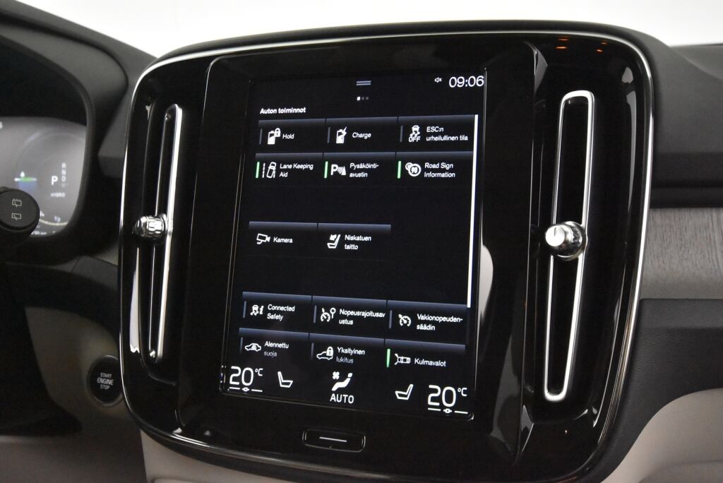 Volvo XC40 2022 T4 TwE Business Inscription Edition aut /   Adapt.vakkari / Navi / KeyLessGo / Peruutuskamera /