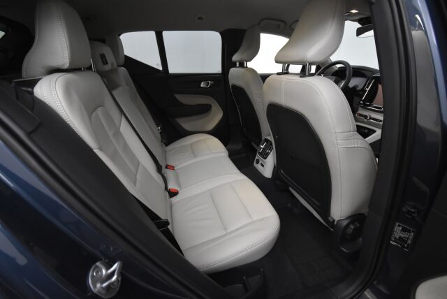 Volvo XC40 2022 T4 TwE Business Inscription Edition aut /   Adapt.vakkari / Navi / KeyLessGo / Peruutuskamera /