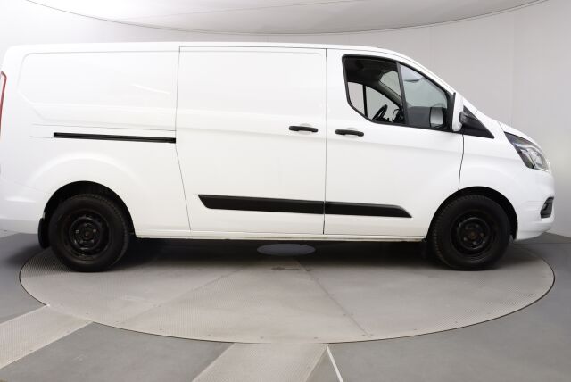 Ford Transit Custom 2019 340 2,0TDCi 130 hv A6 Etuveto Trend Van L2H1 / Vetokoukku / Vaneroitu takatila /