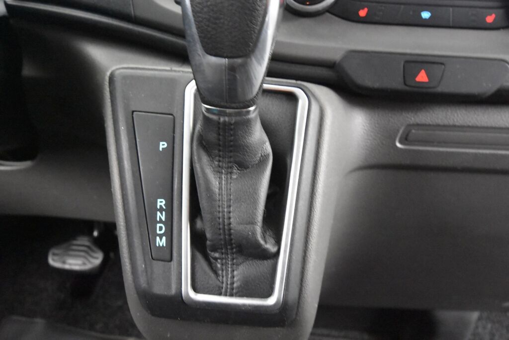 Ford Transit Custom 2019 340 2,0TDCi 130 hv A6 Etuveto Trend Van L2H1 / Vetokoukku / Vaneroitu takatila /