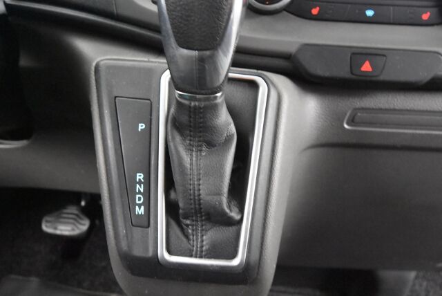 Ford Transit Custom 2019 340 2,0TDCi 130 hv A6 Etuveto Trend Van L2H1 / Vetokoukku / Vaneroitu takatila /