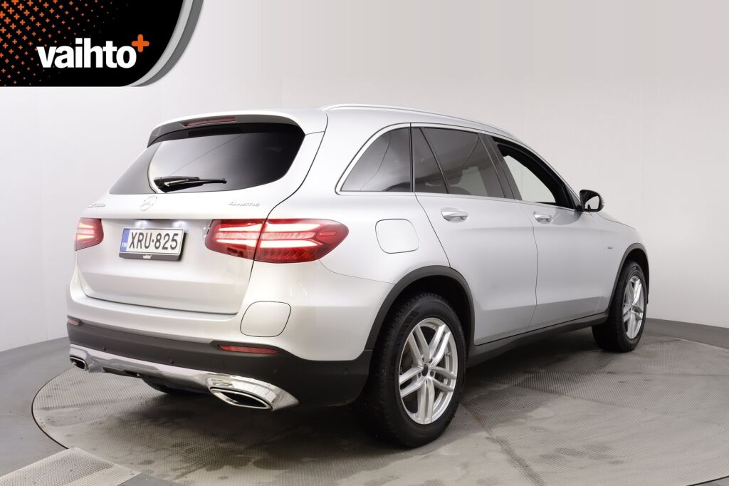 Mercedes-Benz GLC 2017 350 e 4Matic A Premium Business / Navi / Vetokoukku / Kamera / Burmester - RAHOITUS TÄHÄN AUTOON VAIN 3.99% - 