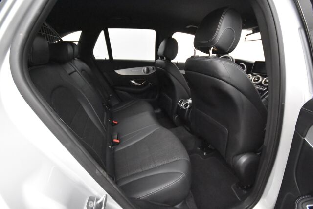 Mercedes-Benz GLC 2017 350 e 4Matic A Premium Business / Navi / Vetokoukku / Kamera / Burmester - RAHOITUS TÄHÄN AUTOON VAIN 3.99% - 