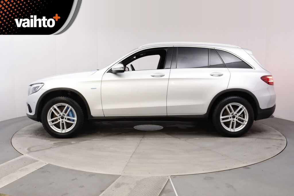 Mercedes-Benz GLC 2017 350 e 4Matic A Premium Business / Navi / Vetokoukku / Kamera / Burmester - RAHOITUS TÄHÄN AUTOON VAIN 3.99% - 
