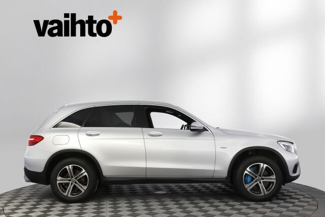 Mercedes-Benz GLC 2017 350 e 4Matic A Premium Business / Navi / Vetokoukku / Kamera / Burmester - RAHOITUS TÄHÄN AUTOON VAIN 3.99% - 