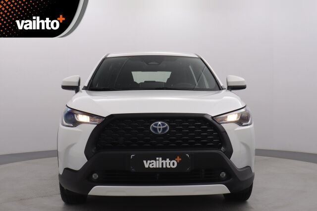 Toyota Corolla Cross 2023 2.0 Hybrid Active / Tehdastakuu / Suomiauto / 1-Omistaja / ALV / Adapt.vakkari / P-kamera