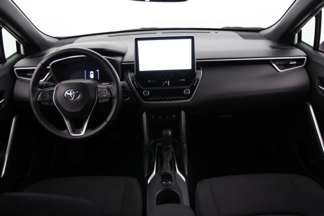 Toyota Corolla Cross 2023 2.0 Hybrid Active / Tehdastakuu / Suomiauto / 1-Omistaja / ALV / Adapt.vakkari / P-kamera