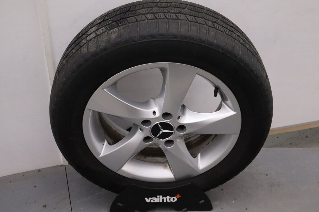 Mercedes-Benz V 2016 250 BlueTEC normaali A1 A / Adapt.Vakkari / Webasto / BLIS / 360° Kamera / Vetokoukku / Istuintuuletus / - RAHOITUS TÄHÄN AUTOON VAIN 3.99% - 