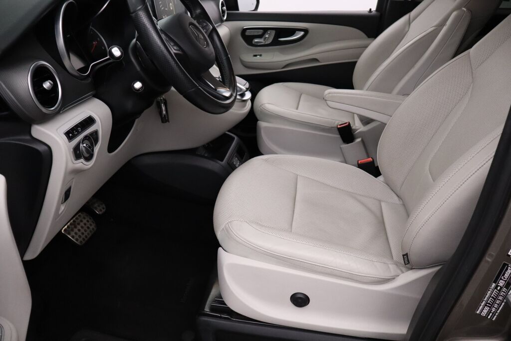 Mercedes-Benz V 2016 250 BlueTEC normaali A1 A / Adapt.Vakkari / Webasto / BLIS / 360° Kamera / Vetokoukku / Istuintuuletus / - RAHOITUS TÄHÄN AUTOON VAIN 3.99% - 