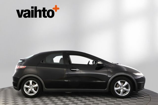 Honda Civic 2009 5D 1,4i Comfort i-Shift / Vetokoukku / Webasto / Huoltokirja